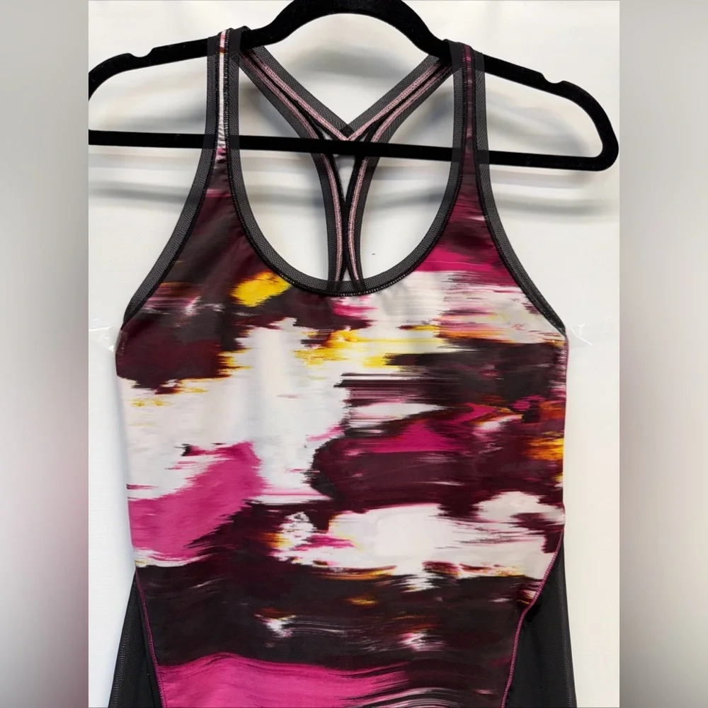 Lululemon‎ Cool Racerback Mesh Workout Tank Shine On Berry Rumble Size 6